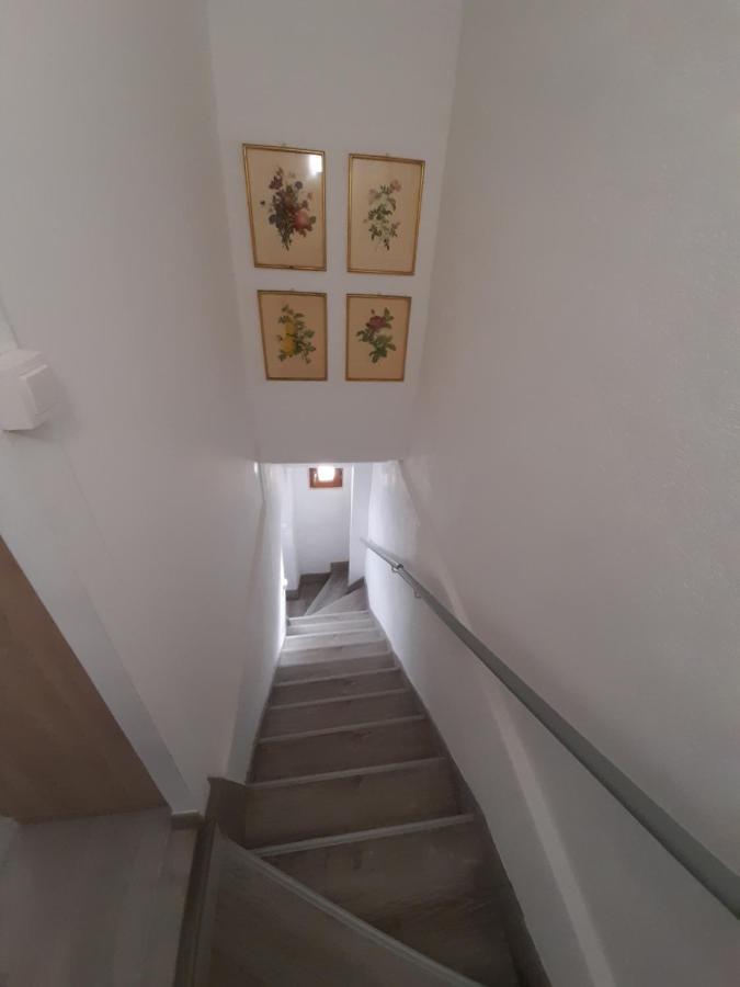 Portagnel Villa Arles Buitenkant foto